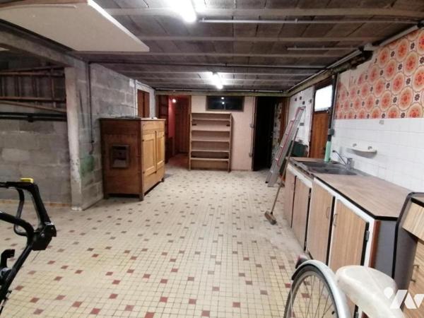 PAVILLON SUR SOUS-SOL