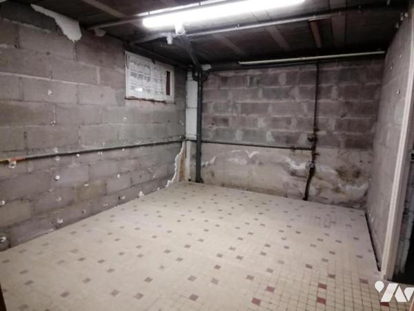 PAVILLON SUR SOUS-SOL