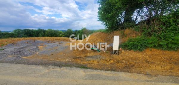 Grange à Rénover - Vue Pyrénées + 1,7 ha de Terrain !