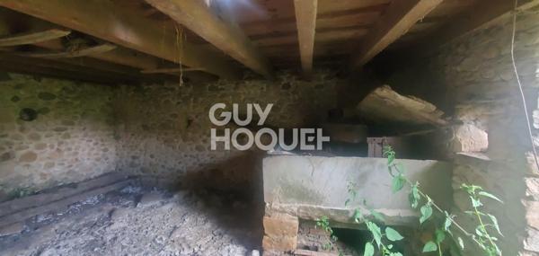 Grange à Rénover - Vue Pyrénées + 1,7 ha de Terrain !