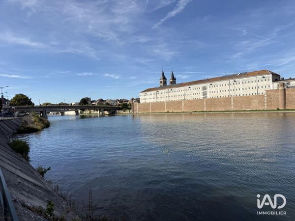 Location bureaux 130 m² Melun