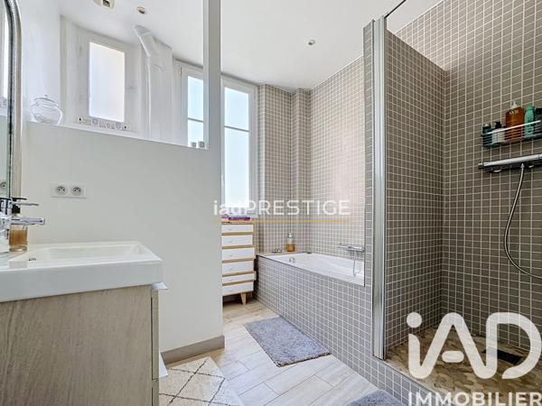 Appartement à vendre 5 pièces 104 m² Suresnes