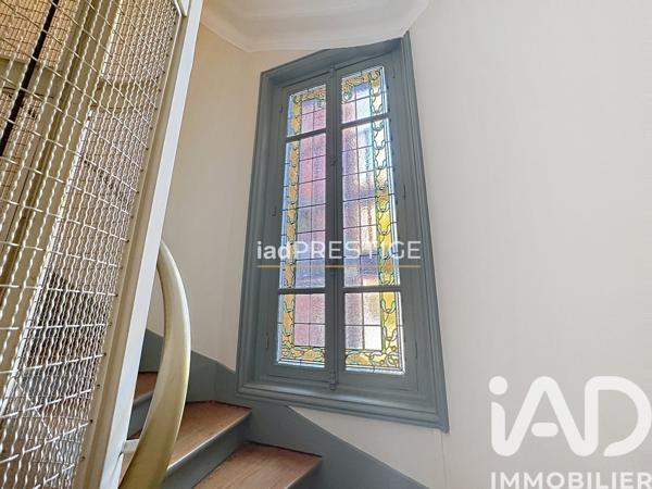 Appartement à vendre 5 pièces 104 m² Suresnes