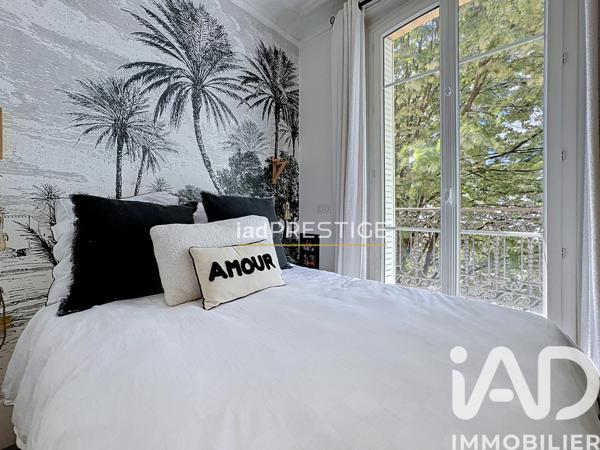 Appartement à vendre 5 pièces 104 m² Suresnes