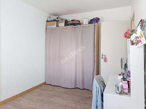 À vendre : Appartement T1 bis vue Loire sur l' ile de Nantes