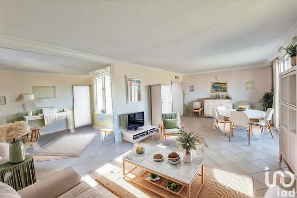 Appartement 4 pièces de 112 m² à Tassin-la-Demi-Lune (69160)