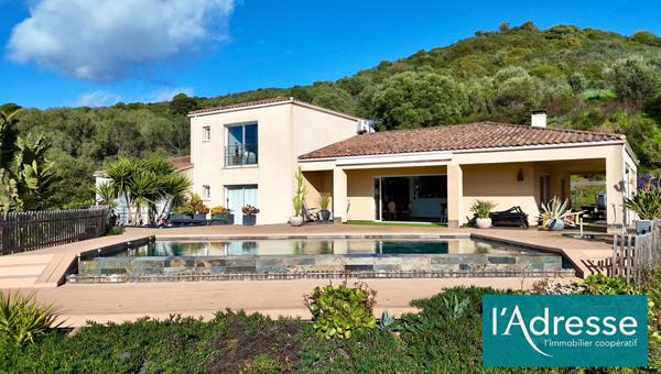 Villa 220 m² - Piscine - Vue mer - Grand terrain - AFA