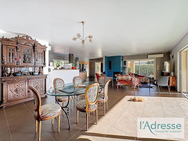 Villa 220 m² - Piscine - Vue mer - Grand terrain - AFA