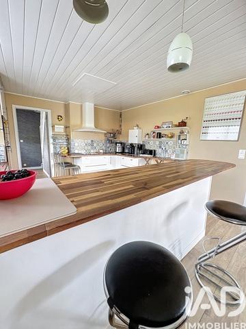 Maison à vendre 11 pièces 269 m² Peumerit