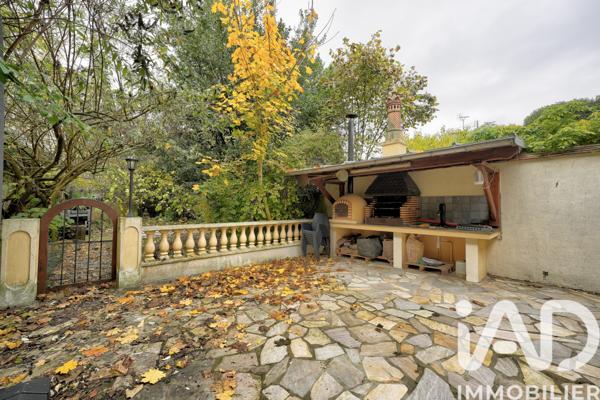 Maison à vendre 7 pièces 140 m² Lieusaint