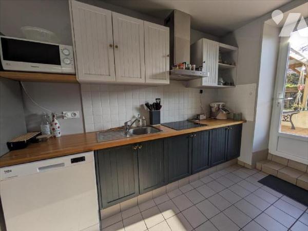 LA GAUBRETIERE - A découvrir ! Charmante maison de bourg de 82 m² habitable datant du 18ème siè...