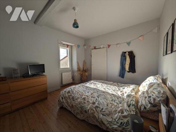 LA GAUBRETIERE - A découvrir ! Charmante maison de bourg de 82 m² habitable datant du 18ème siè...