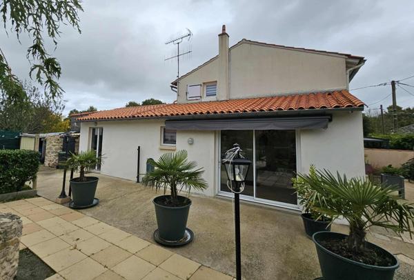 Maison à LA ROCHE-SUR-YON, 85000 - 4 pièces 116m²