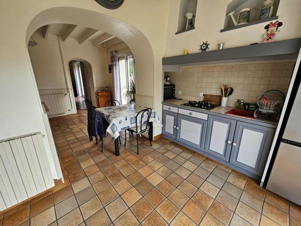 Maison à LA ROCHE-SUR-YON, 85000 - 4 pièces 116m²