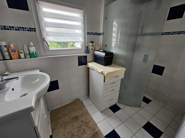 Maison à LA ROCHE-SUR-YON, 85000 - 4 pièces 116m²