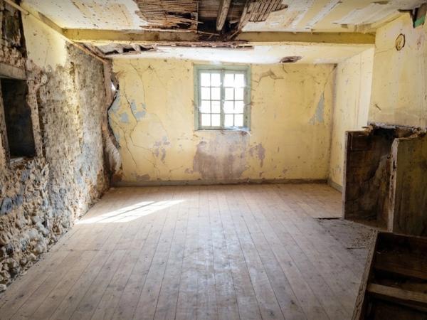 Maison à vendre 7 pièces THIERS (63)
