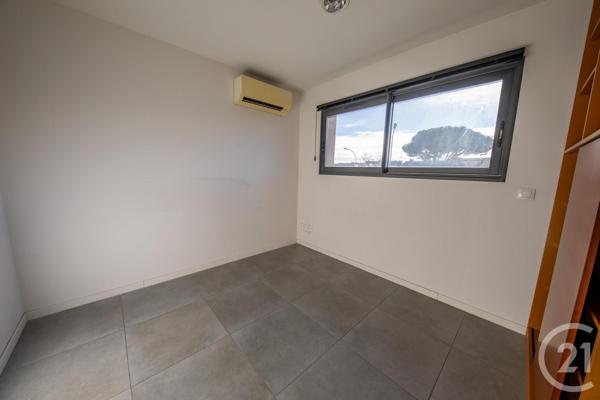 à vendre  144,18 m2 ST MEDARD EN JALLES - 33