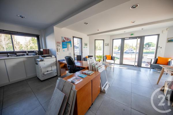 à vendre  144,18 m2 ST MEDARD EN JALLES - 33