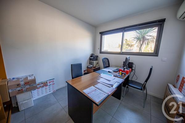 à vendre  144,18 m2 ST MEDARD EN JALLES - 33