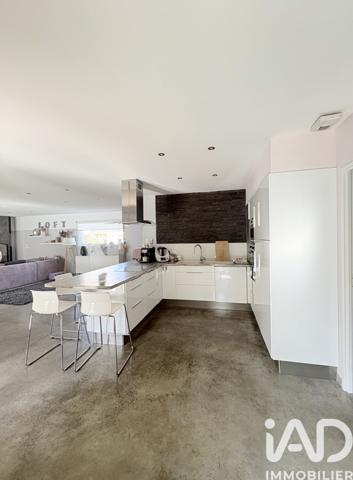 Maison à vendre 4 pièces 154 m² Chabeuil