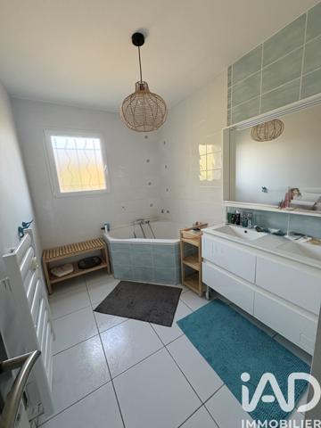 Maison à vendre 4 pièces 154 m² Chabeuil