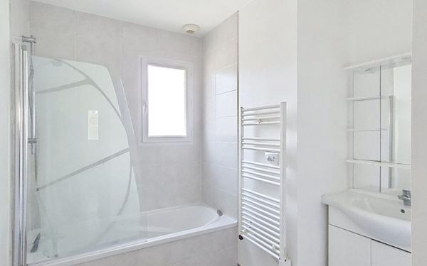 Maison à vendre    4 pièces • 90 m2 Ormes