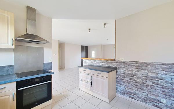 Maison à vendre    4 pièces • 90 m2 Ormes