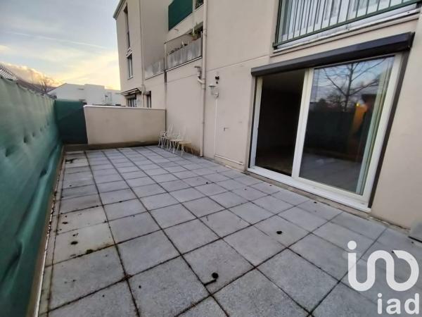 Appartement 3 pièces de 70 m² à Noisiel (77186)