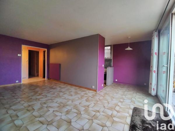 Appartement 3 pièces de 70 m² à Noisiel (77186)