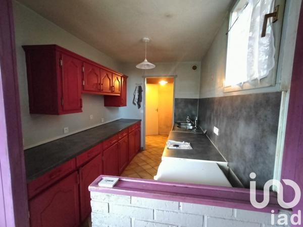 Appartement 3 pièces de 70 m² à Noisiel (77186)