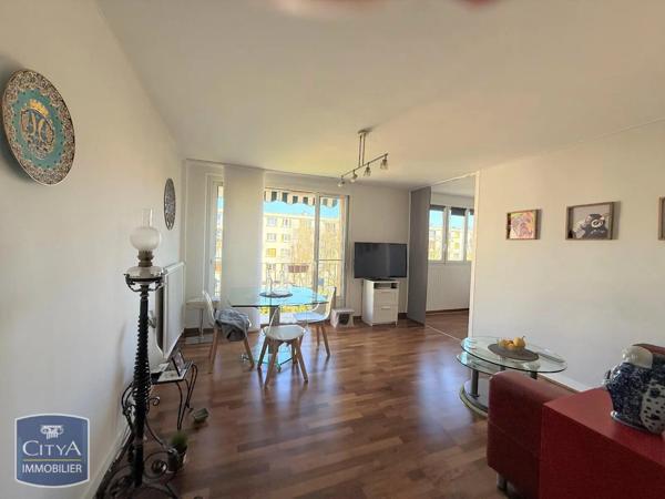 Appartement à vendre 4 pièces 67.84m² Villiers-sur-Marne (94350)