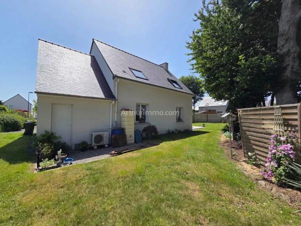 Vente                                                      Maison
                        
                     4 pièces                      90 m2                     à Pluneret
