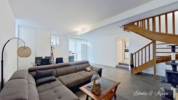 Appartement duplex type maison de village à vendre 4 pièces TREVOUX (01)