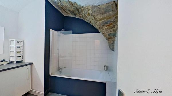 Appartement duplex type maison de village à vendre 4 pièces TREVOUX (01)