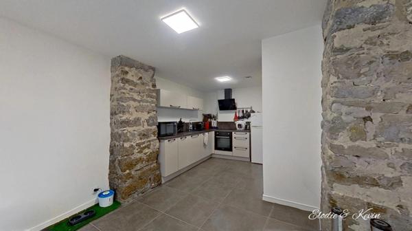 Appartement duplex type maison de village à vendre 4 pièces TREVOUX (01)