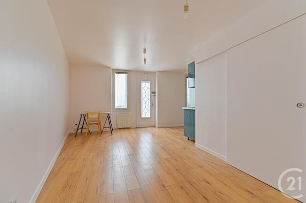 Appartement F1 à vendre  1 pièce - 26,60 m 2   PARIS  - 75019