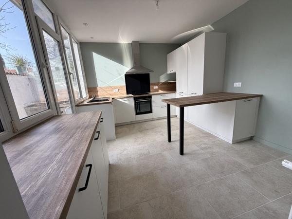 Maison à vendre |  Barbezieux-Saint-Hilaire |  7 pièces | 165 m²
