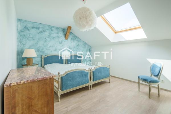 Demeure en pierres avec piscine proche d’Épinal