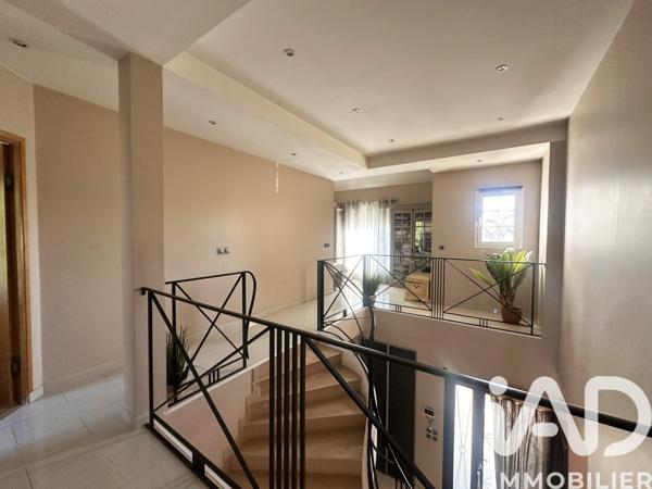 Maison à vendre 7 pièces 155 m² Saint-Maur-des-Fossés