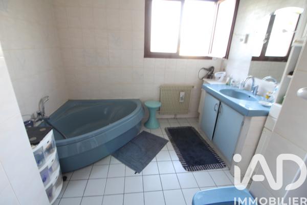 Maison à vendre 6 pièces 124 m² Châtellerault