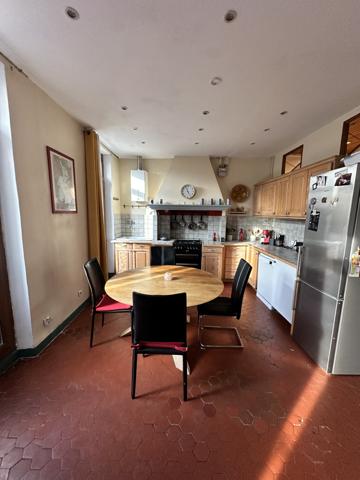 Marseille (13004) APPARTEMENT COEUR CHARTREUX AU CALME ET LUMINEUX 13004 MARSEILLE