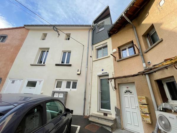 Immeuble à vendre 200m²