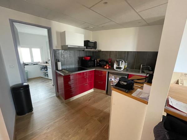 Immeuble à vendre 200m²