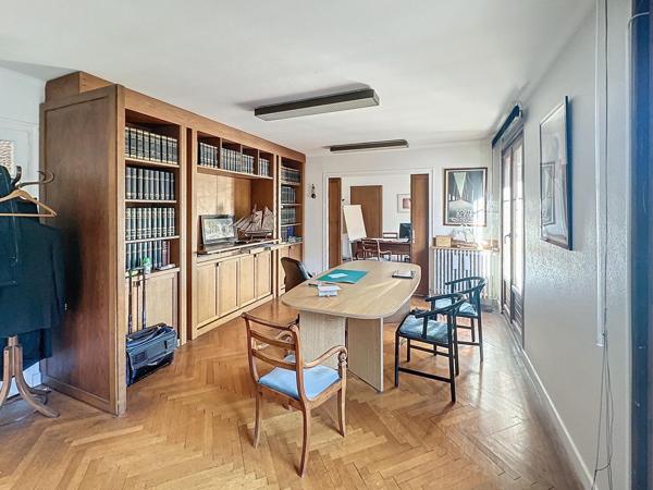 Surface, vue Môle, exposition