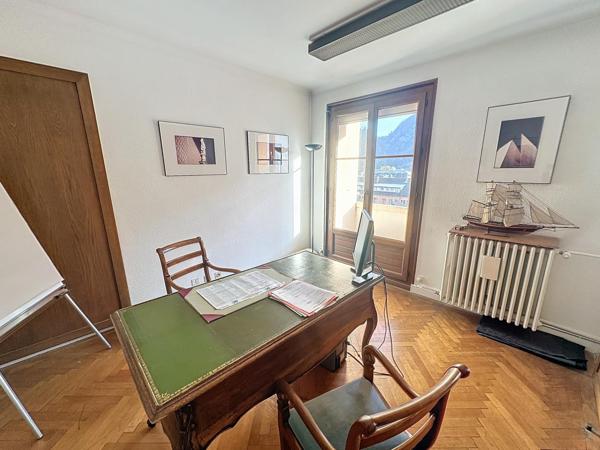 Surface, vue Môle, exposition