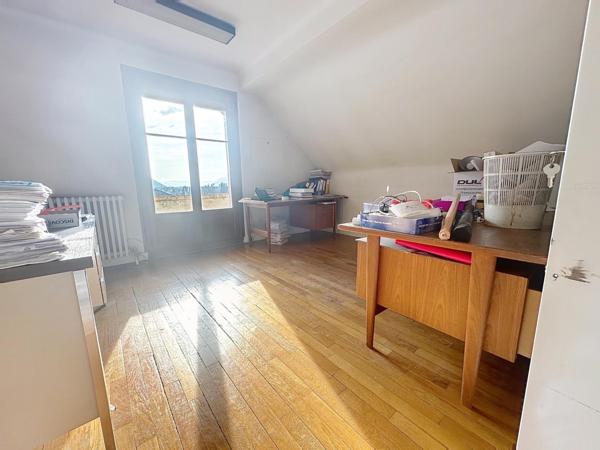 Surface, vue Môle, exposition