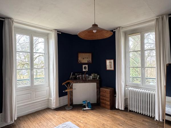 DEMEURE D'EXCEPTION EN COEUR DE VILLE