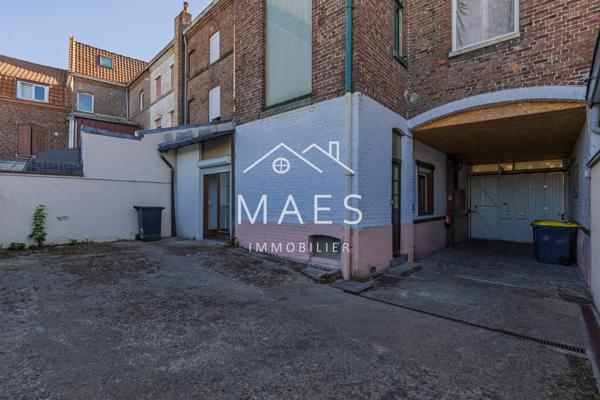LOOS – IMMEUBLE DE RAPPORT – 5 APPARTEMENTS – 3 GARAGES