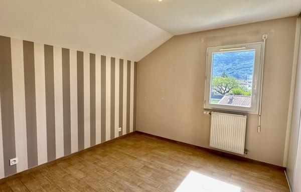 MAISON T4 90 M2 AVEC JARDIN - FONTANIL CORNILLON