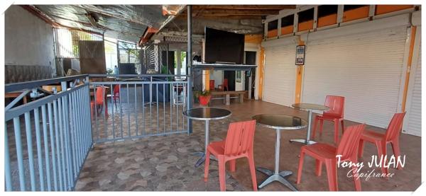 A VENDRE BATIMENT COMMERCIAL VIEUX HABITANTS (971)